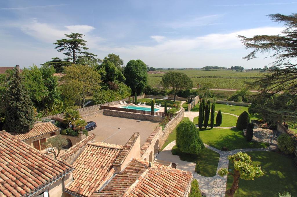 Hotel Au Logis Des Remparts Saint-Émilion الغرفة الصورة